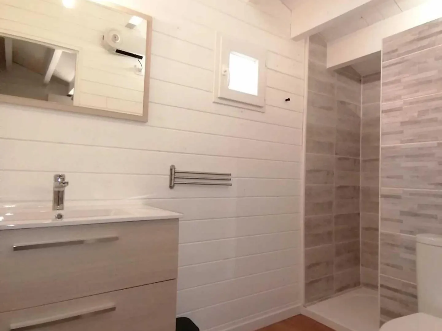 Chalet 4 Etoiles - Piscine - Eehfac Noves