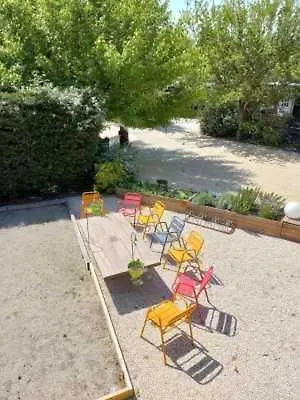 Chalet 4 Etoiles - Piscine - Eehfac Noves