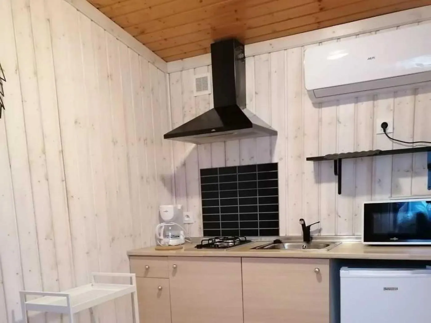 Chalet 4 Etoiles - Piscine - Eehfac Noves 0*,  Francia
