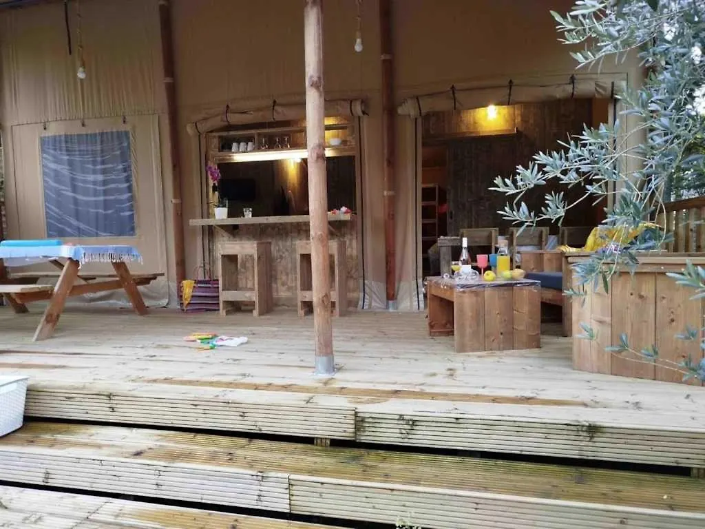 Chalet 4 Etoiles - Piscine - Eehfac Noves